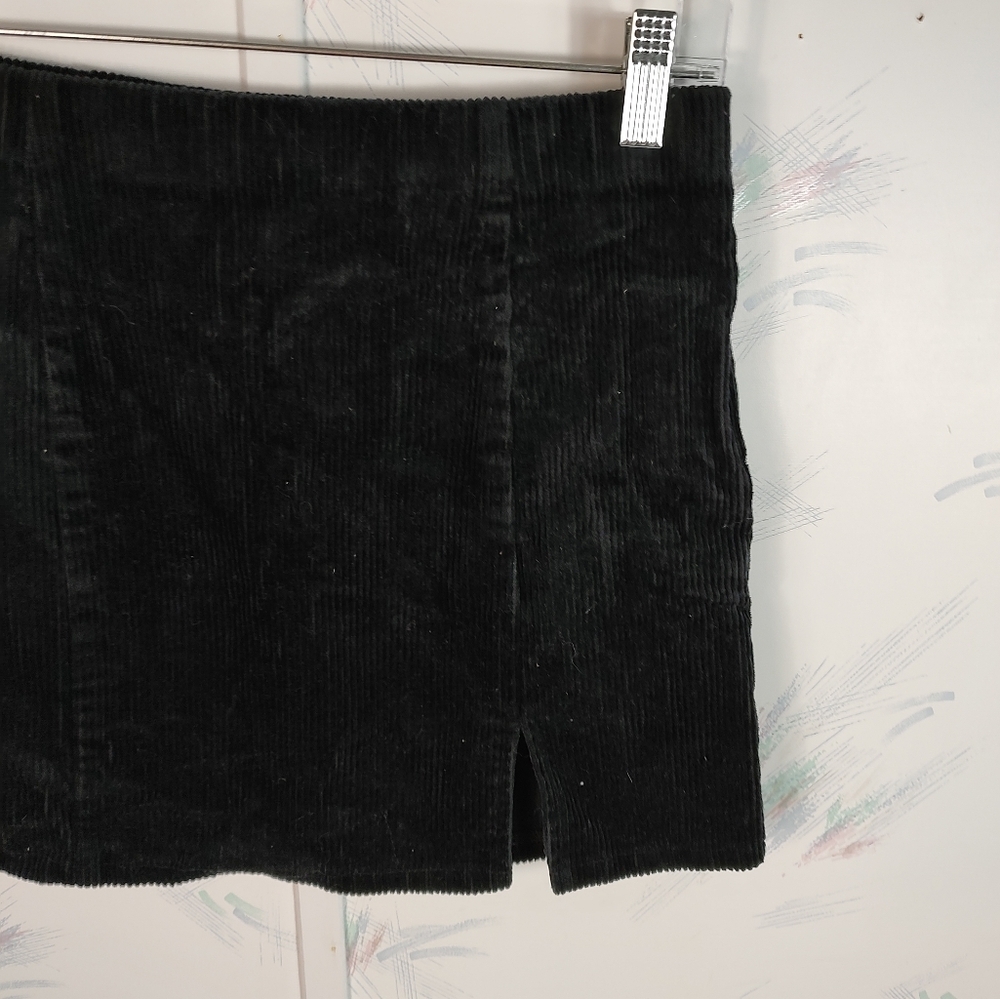 Forever 21 Black Mini Corduroy Skirt M - Picture 3 of 8